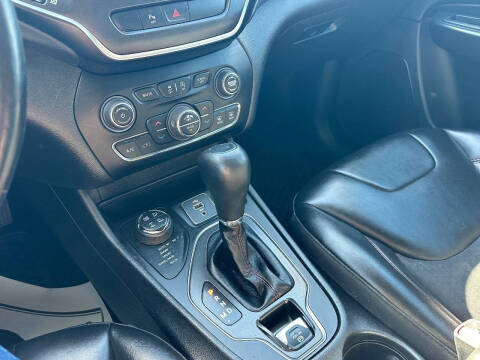 2019 Jeep Cherokee Trailhawk
