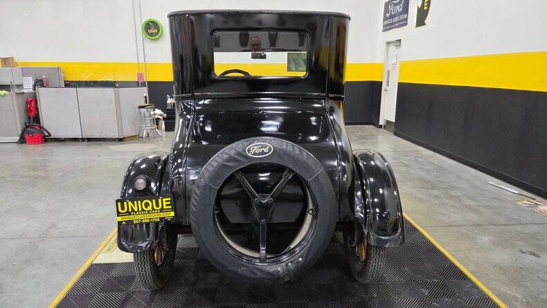 1927 Ford Model T