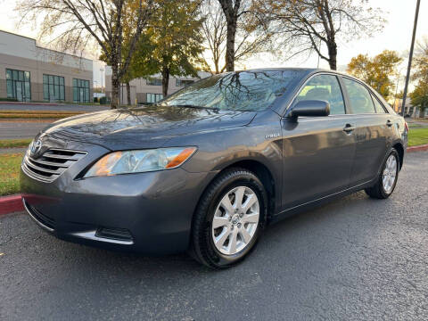 2008 Toyota Camry Hybrid for sale at Apex Auto Sales in Troutdale OR