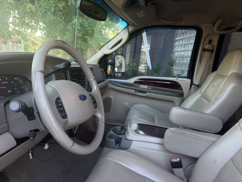 2004 Ford Excursion Limited