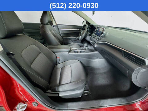 2022 Nissan Altima 2.5 SV