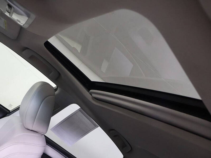 2013 Toyota Avalon XLE