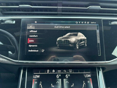 2021 Audi Q8 quattro Premium Plus 55 TFSI