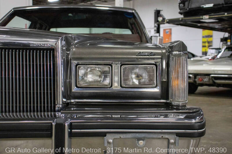 1981 Lincoln Town Car