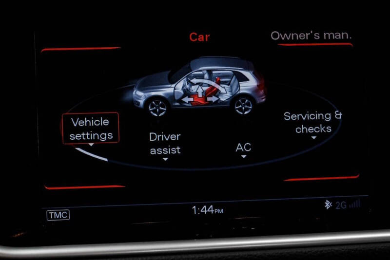 2016 Audi Q5 2.0T quattro Premium Plus
