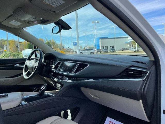 2020 Buick Enclave 14