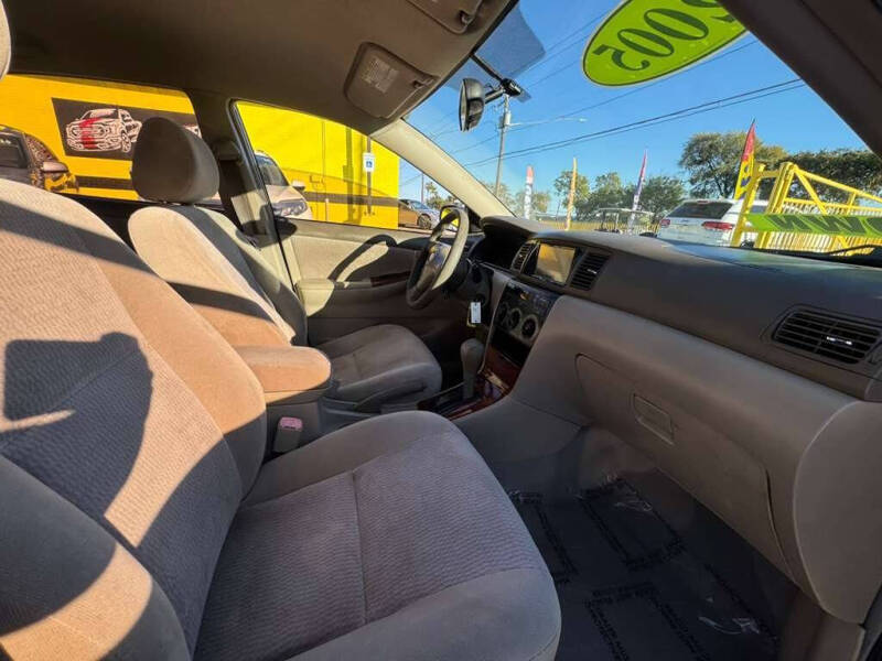 2005 Toyota Corolla CE