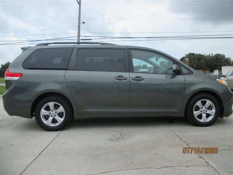 2014 Toyota Sienna
