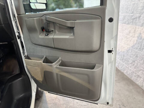 2019 GMC Savana 3500