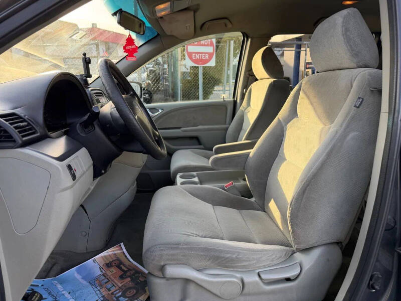 2005 Honda Odyssey LX