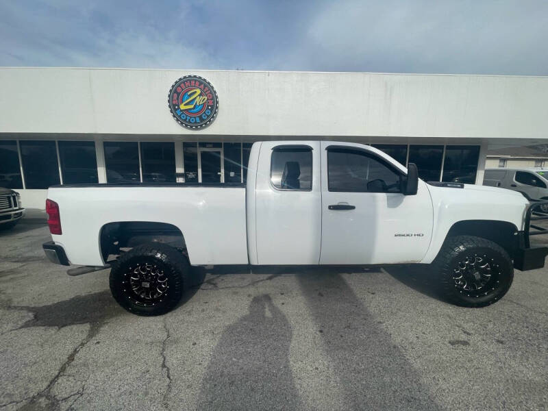 2010 Chevrolet Silverado 2500HD Work Truck photo 8