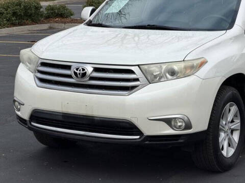 2012 Toyota Highlander SE