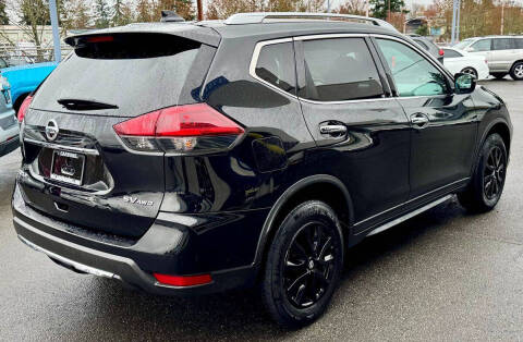 2018 Nissan Rogue SV