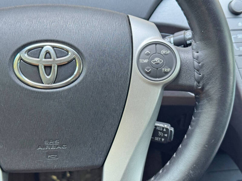 2014 Toyota Prius Plug-in Hybrid