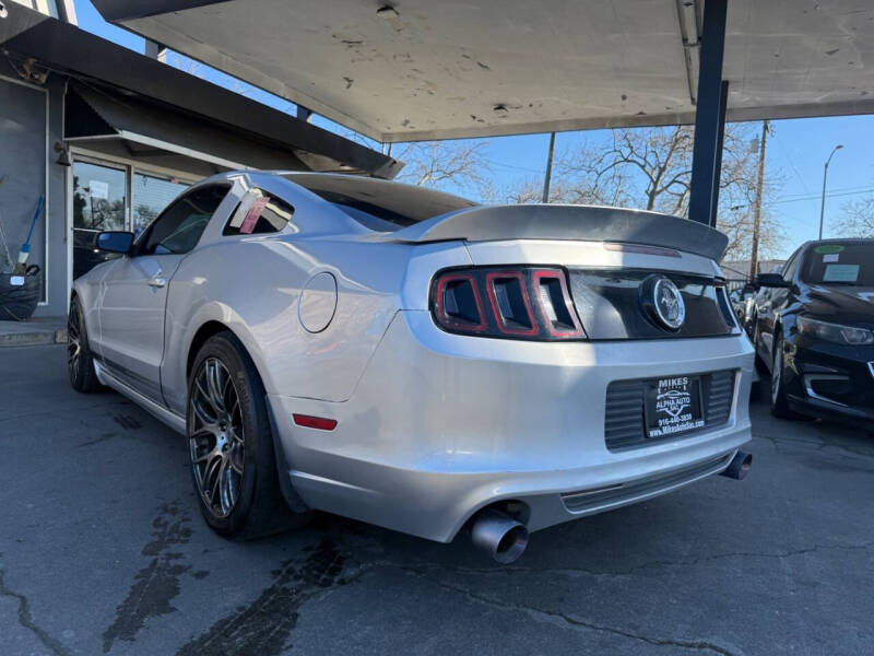 2014 Ford Mustang V6 Premium