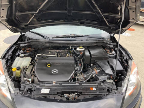 2011 Mazda MAZDA3 i Touring