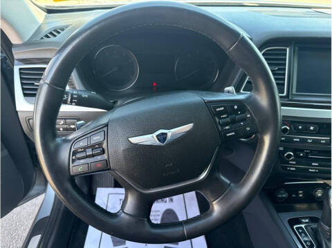 2015 Hyundai Genesis
