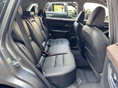2022 Nissan Rogue SL