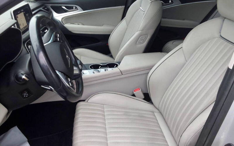2019 Genesis G70