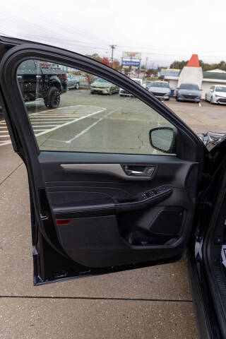 2021 Ford Escape Hybrid SE