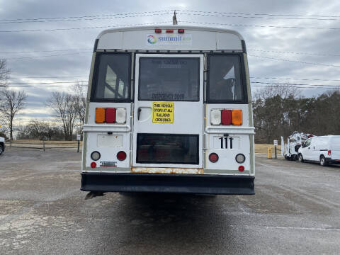 2008 Freightliner B2 Chassis