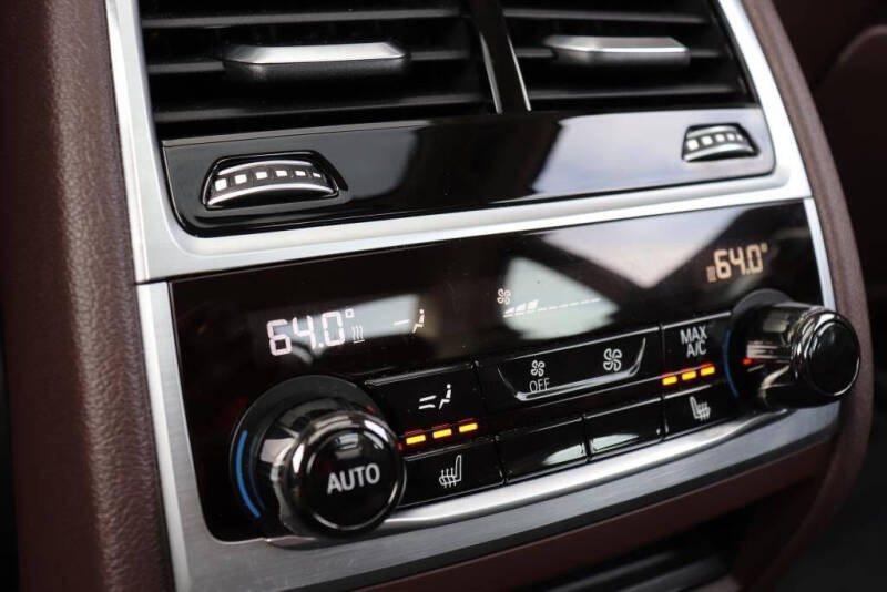 2016 BMW 7 Series 740i