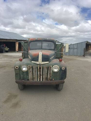 1946 Ford E-450