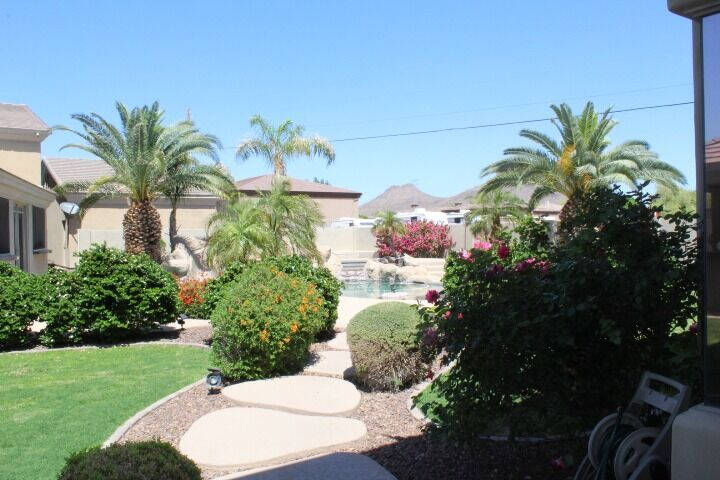 1985 custom home 3600 ft