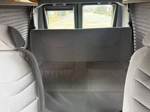 2000 Ford E-Series E-150