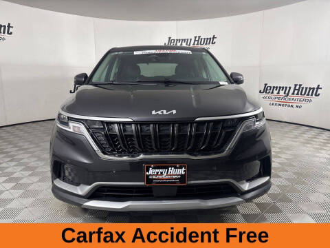 2024 Kia Carnival EX