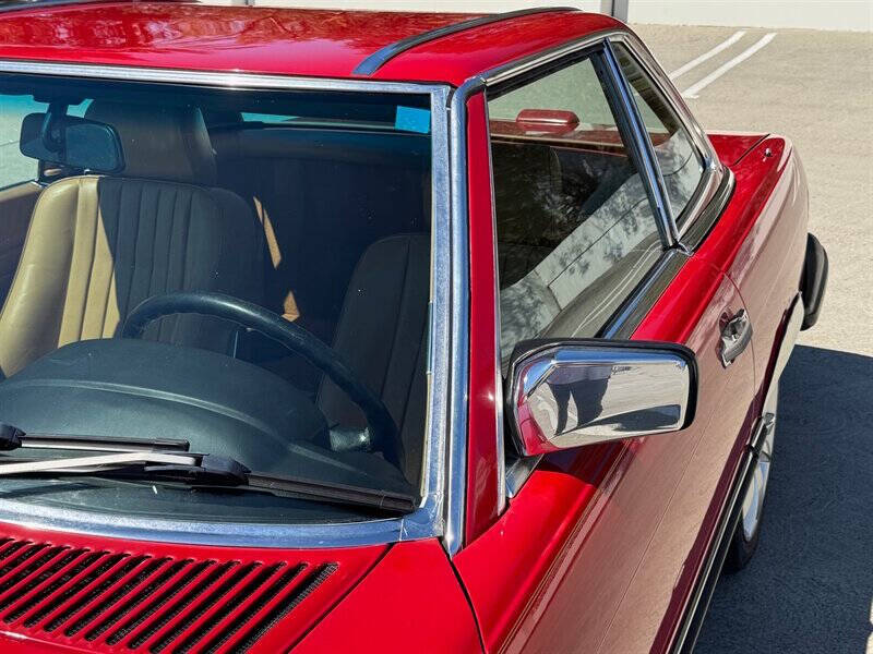 1988 Mercedes-Benz 560-Class 560 SL