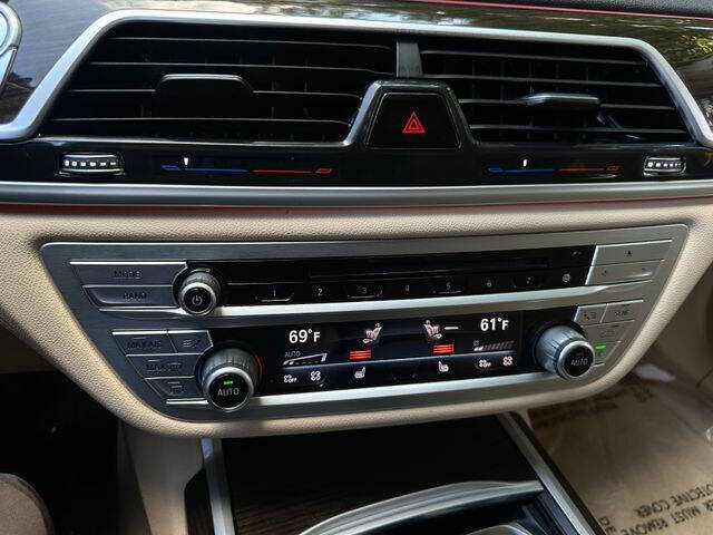 2018 BMW 7 Series 740i