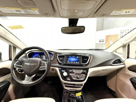 2021 Chrysler Voyager LXi