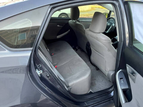 2013 Toyota Prius Three