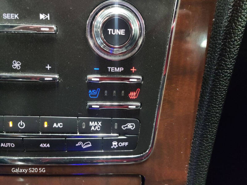 2017 Lincoln Navigator Select