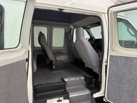 2014 Ford E-Series E-150