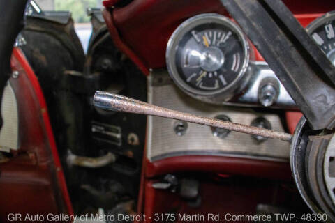 1961 Ford Thunderbird