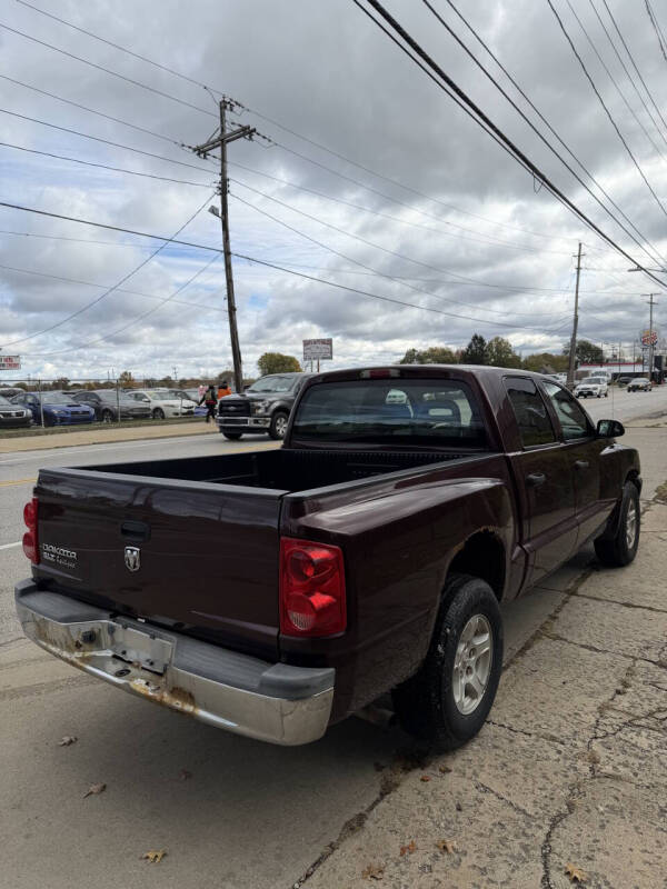2005 Dodge Dakota SLT