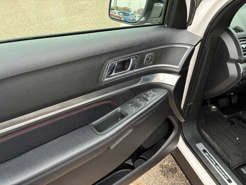 2018 Ford Explorer Sport