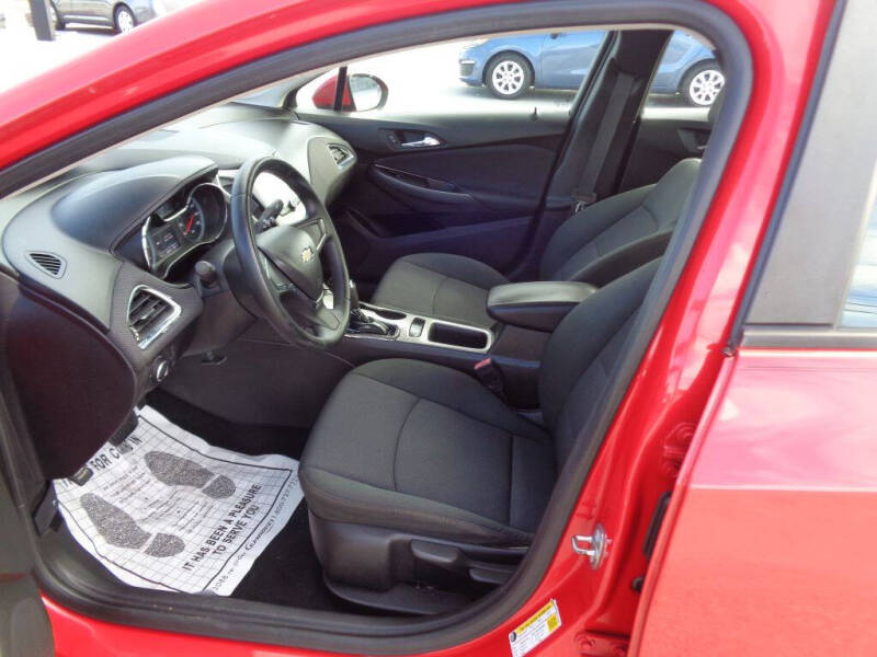 2017 Chevrolet Cruze LS Auto