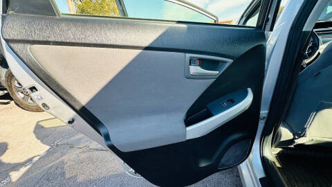 2013 Toyota Prius Plug-in Hybrid