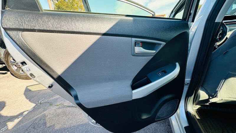 2013 Toyota Prius Plug-in Hybrid