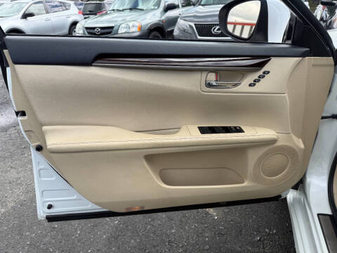 2013 Lexus ES 350