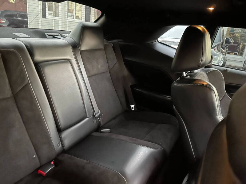 2015 Dodge Challenger