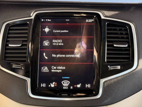 2018 Volvo XC90 T6 Momentum