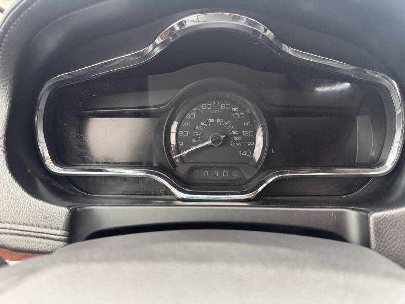 2019 Lincoln MKT Reserve