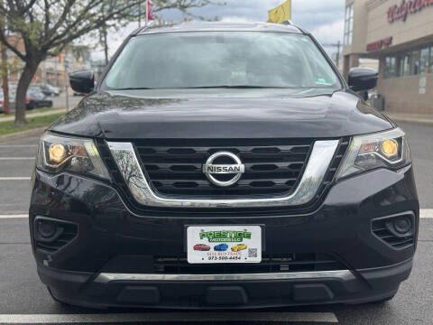 2017 Nissan Pathfinder S