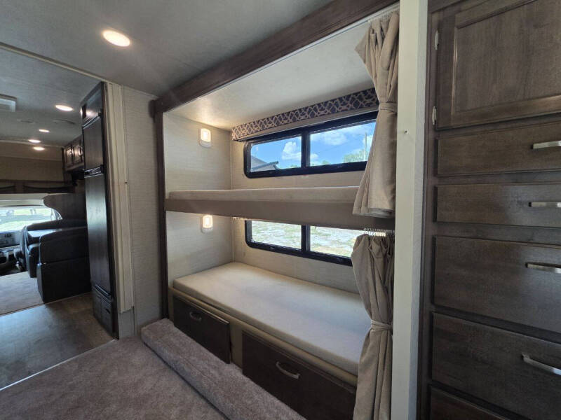 2018 Jayco Redhawk