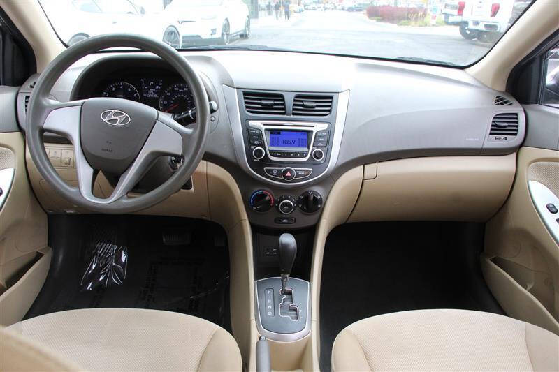 2014 Hyundai Accent GLS