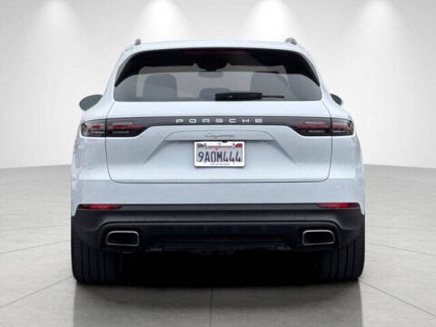 2022 Porsche Cayenne